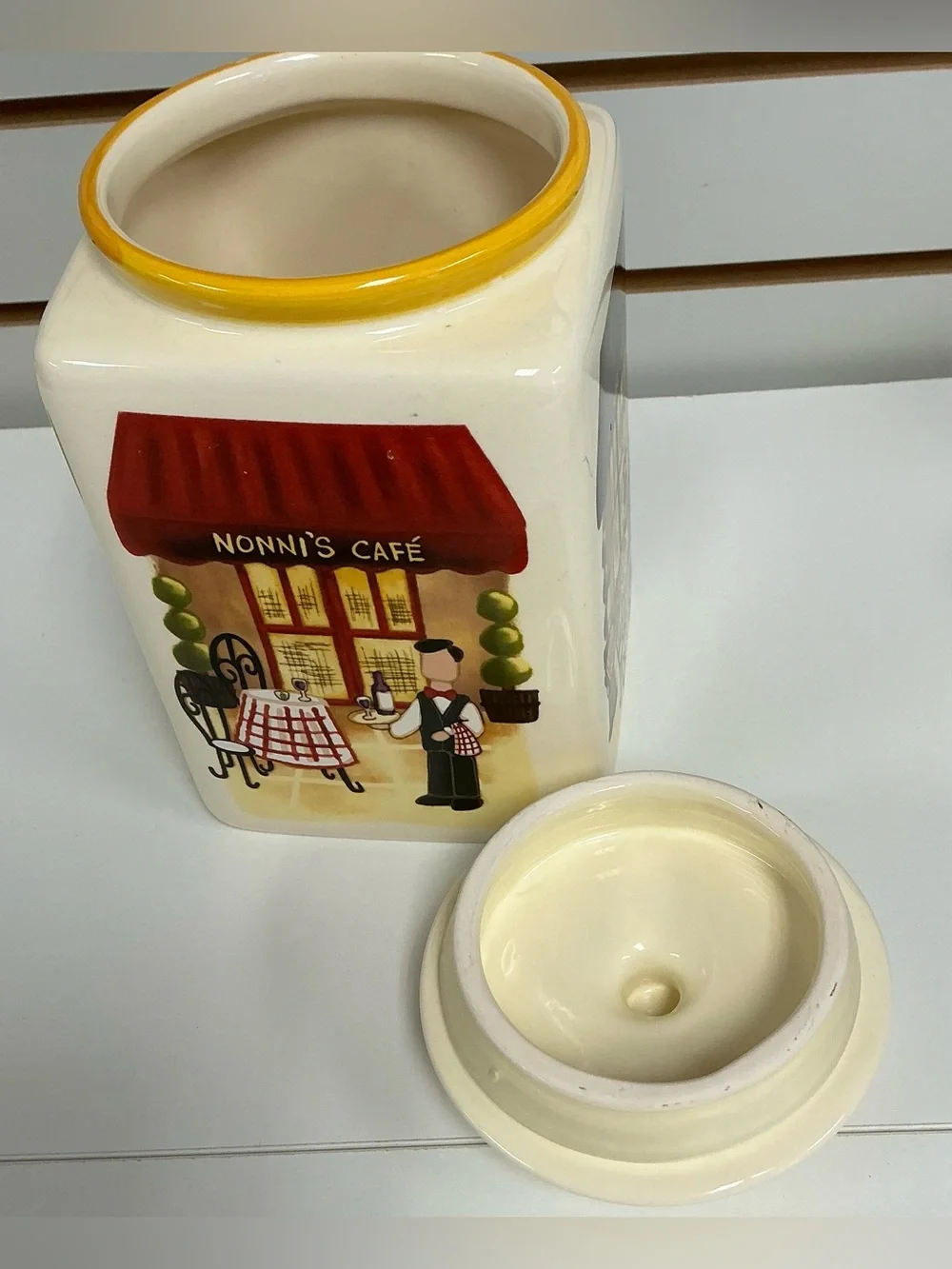 Nonni’s Cafe Cookie Jar Canister Ceramic 8